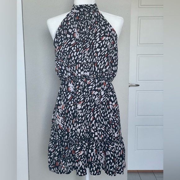Dresses & Skirts - Printed halter dress